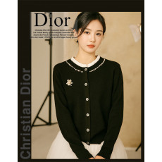 디올 여성 3093 넥 프릴 장식 브로치 니트 가디건