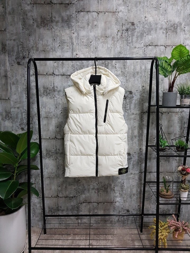 스톤아일랜드 우븐 후드 패딩 조끼