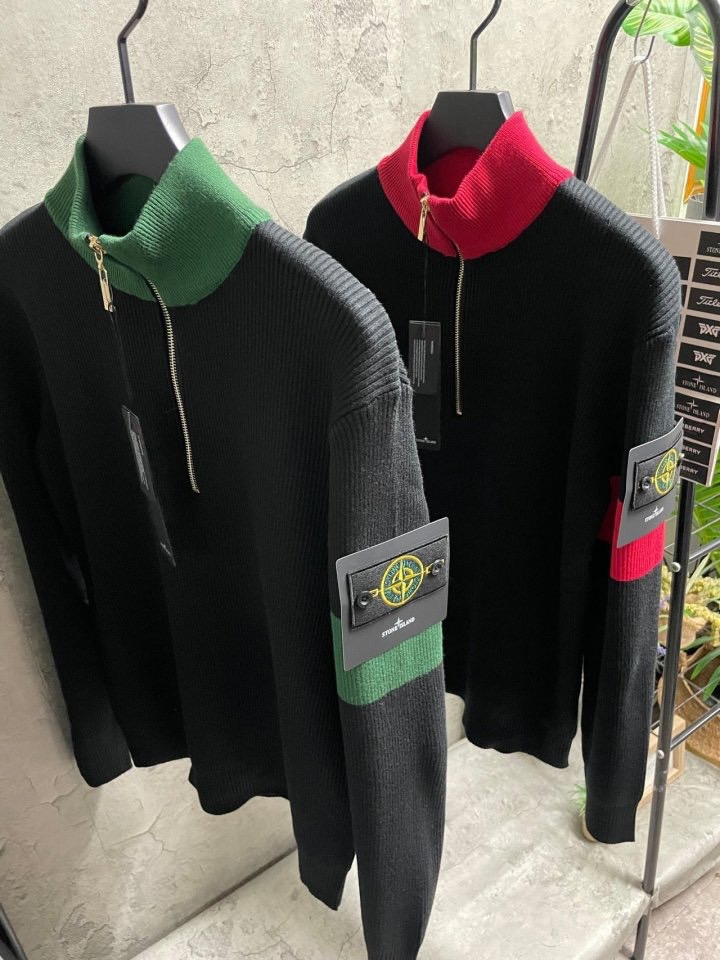 스톤아일랜드 견장 니트 집업