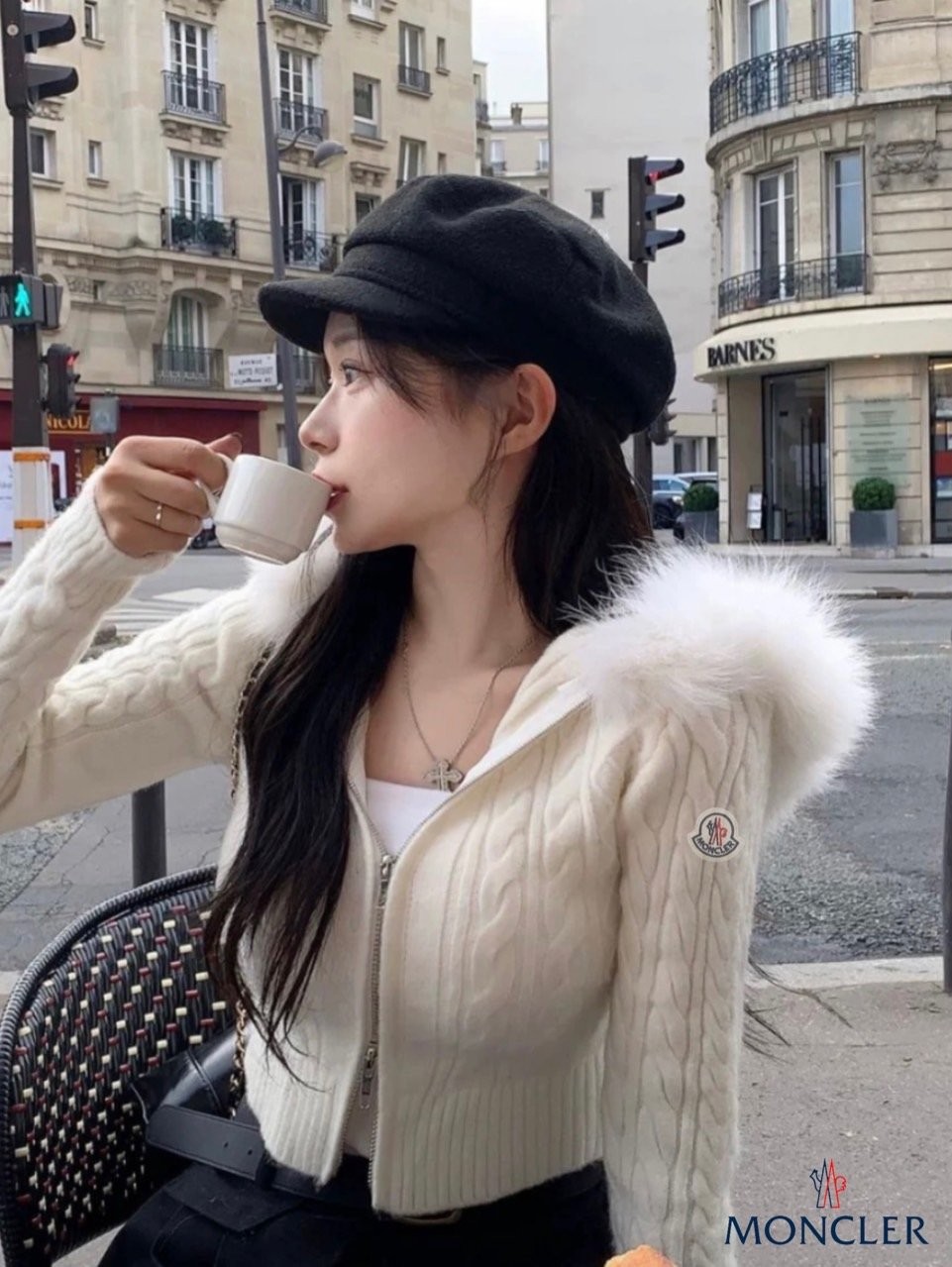 몽클레어 여성 리얼 퍼 꽈배기 투웨이 니트 후드집업