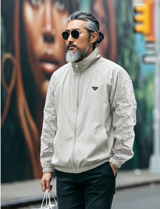 프라다 셔링 바람막이