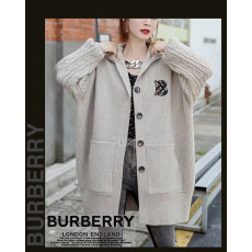 버버리 여성 B2601 자수 꽈베기 풀오버 니트 가디건