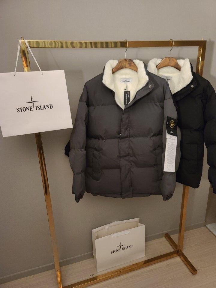 스톤아일랜드 와펜 양털 패딩