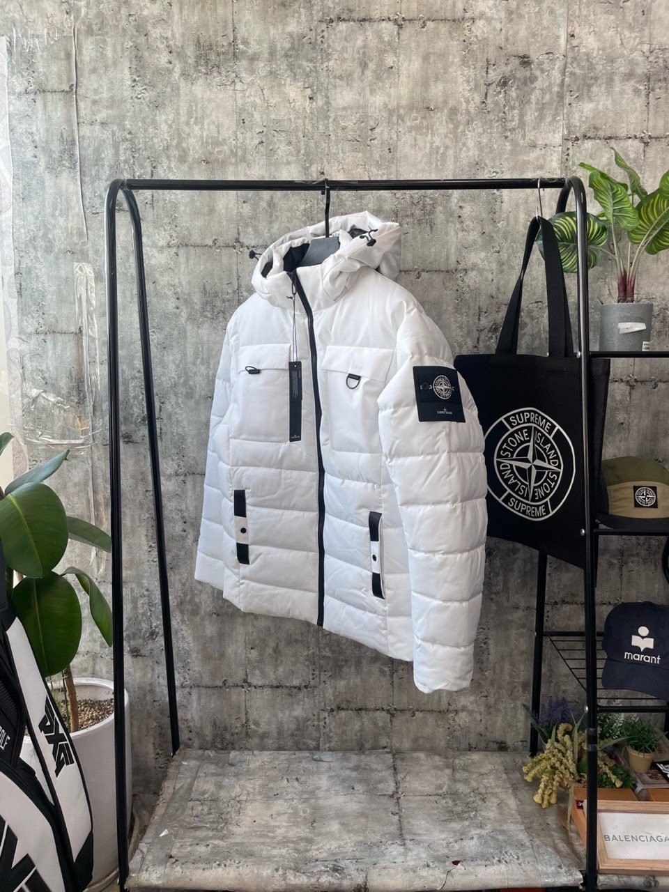 스톤아일랜드 헤비 알프스 패딩