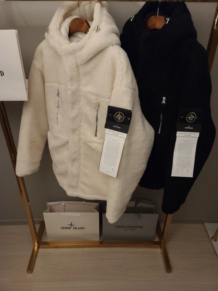 스톤아일랜드 양털 후드 헤비 점퍼 패딩