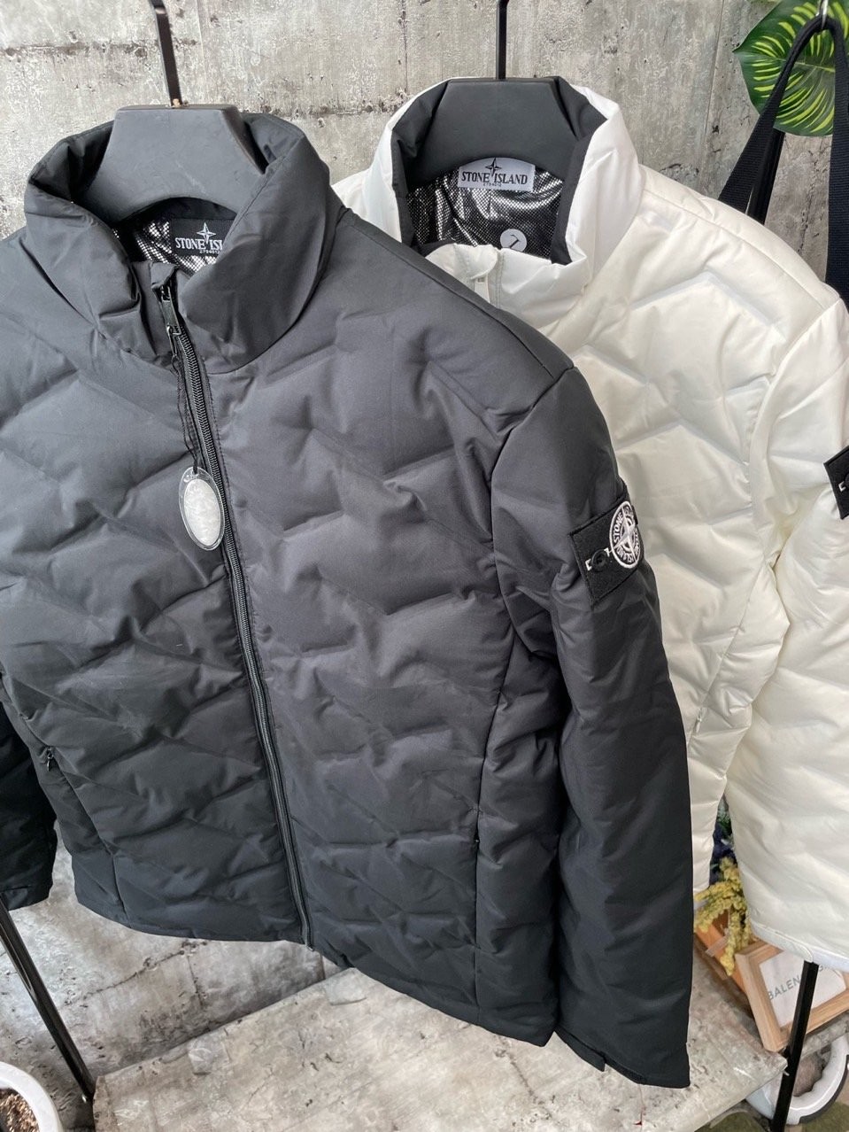 스톤아일랜드 3D 블럭 발열 덕다운 패딩