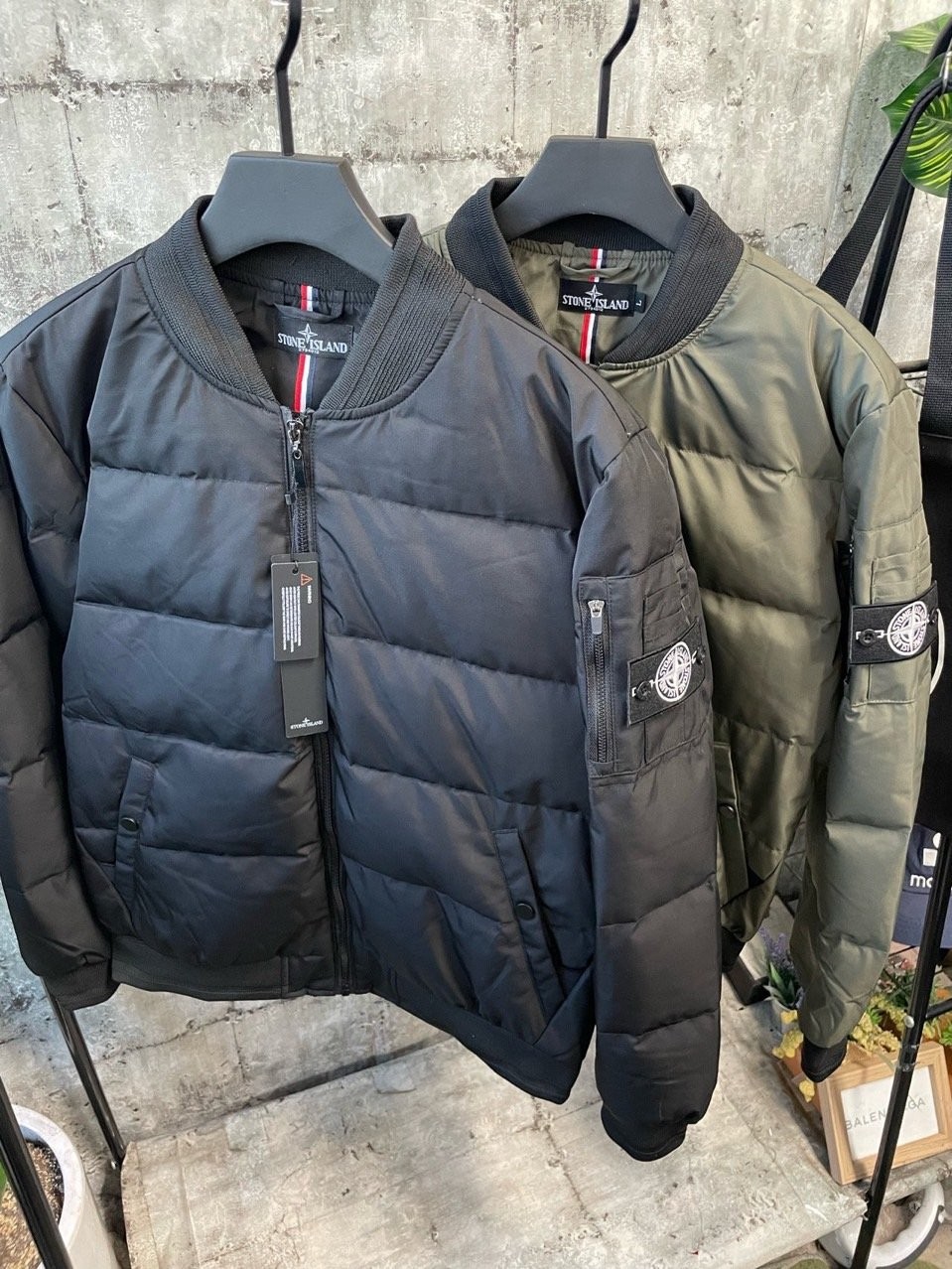 스톤아일랜드 Ma-1 덕다운 블루종 패딩