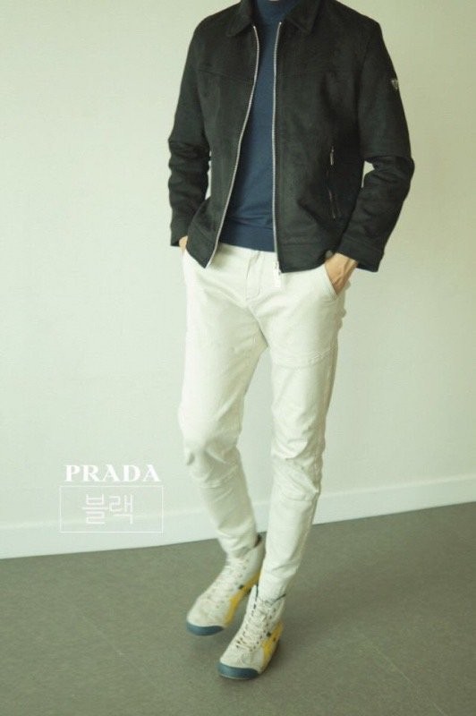 프라다 절개 스웨이드 자켓