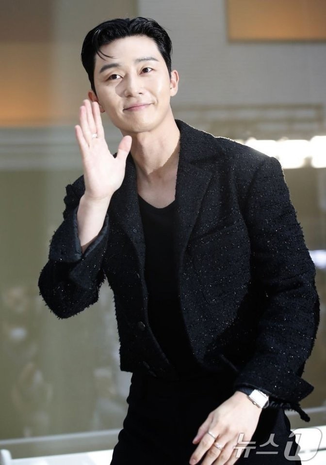 로로피아나 박서준 트위드 자켓