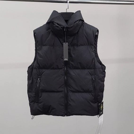 스톤아일랜드 덕다운 사이드 와펜 후드 패딩 조끼