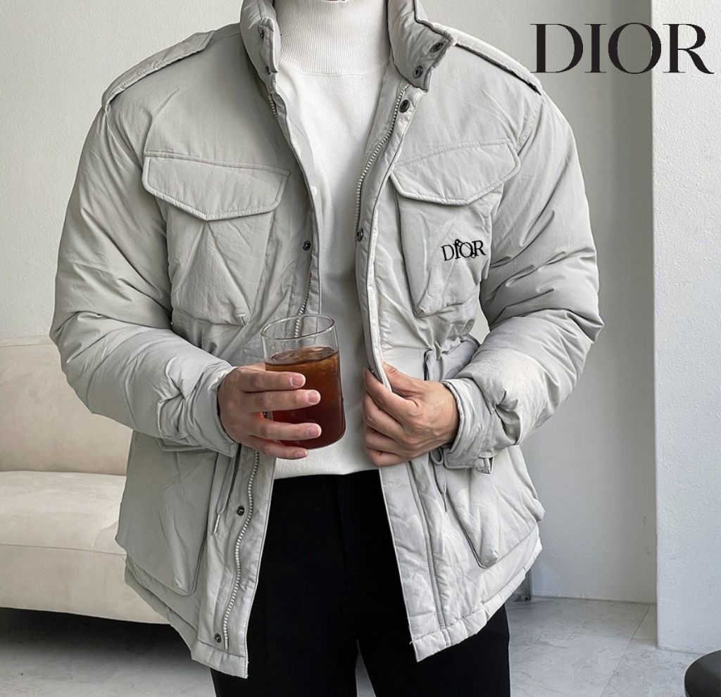 디올 메인 클립 로고 다운 푸퍼 패딩 자켓