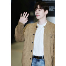 프라다 캐시고라 가디건