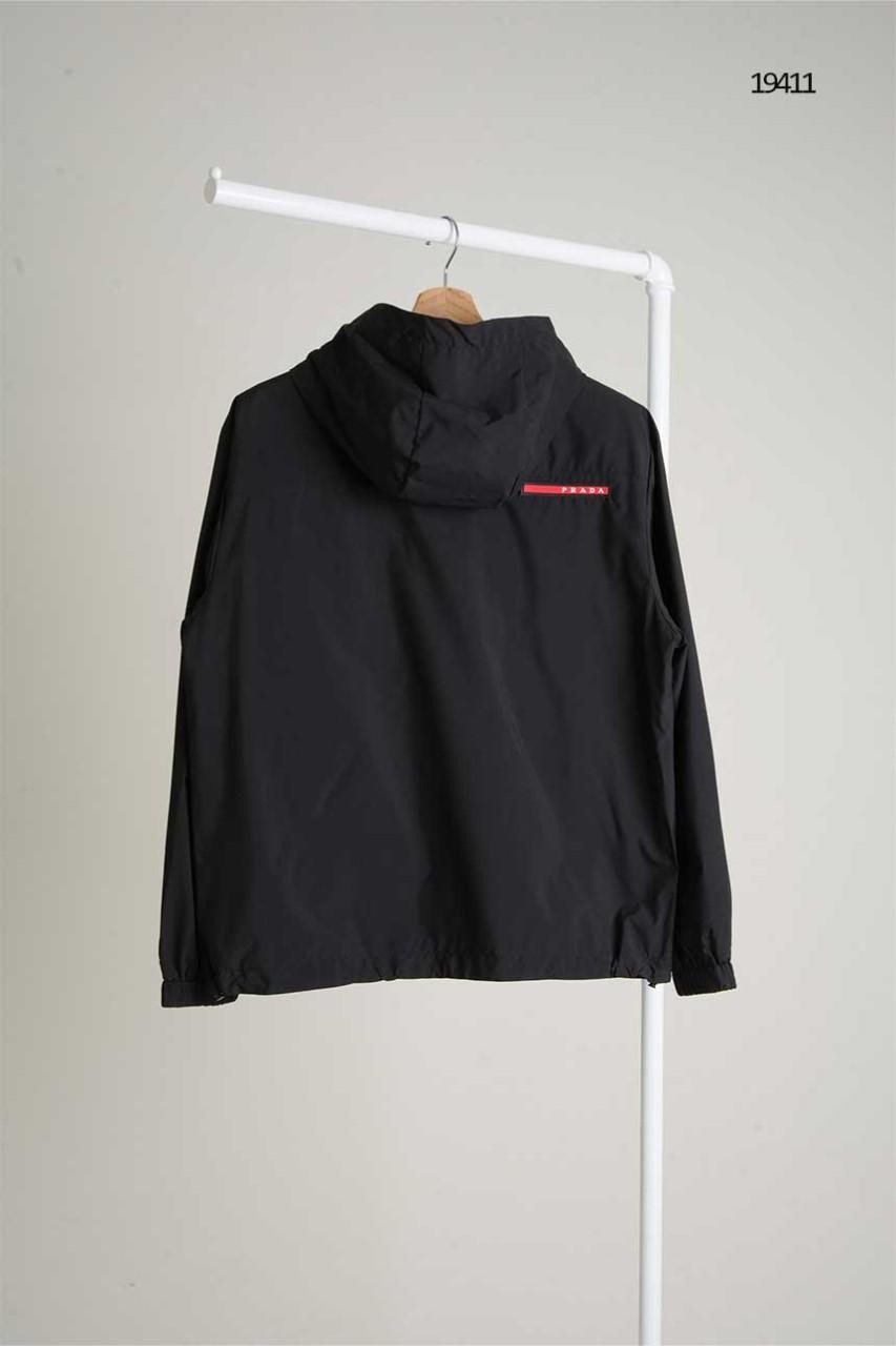 프라다 바람막이