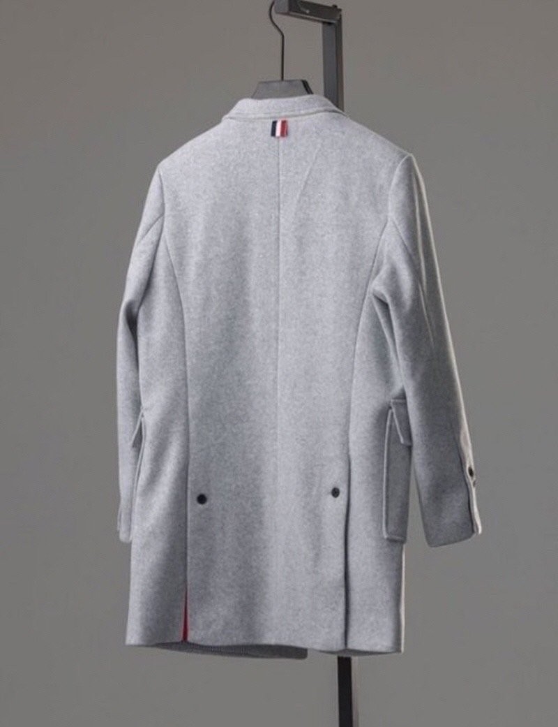 톰브라운 매킨토시 미들 클래식 코트