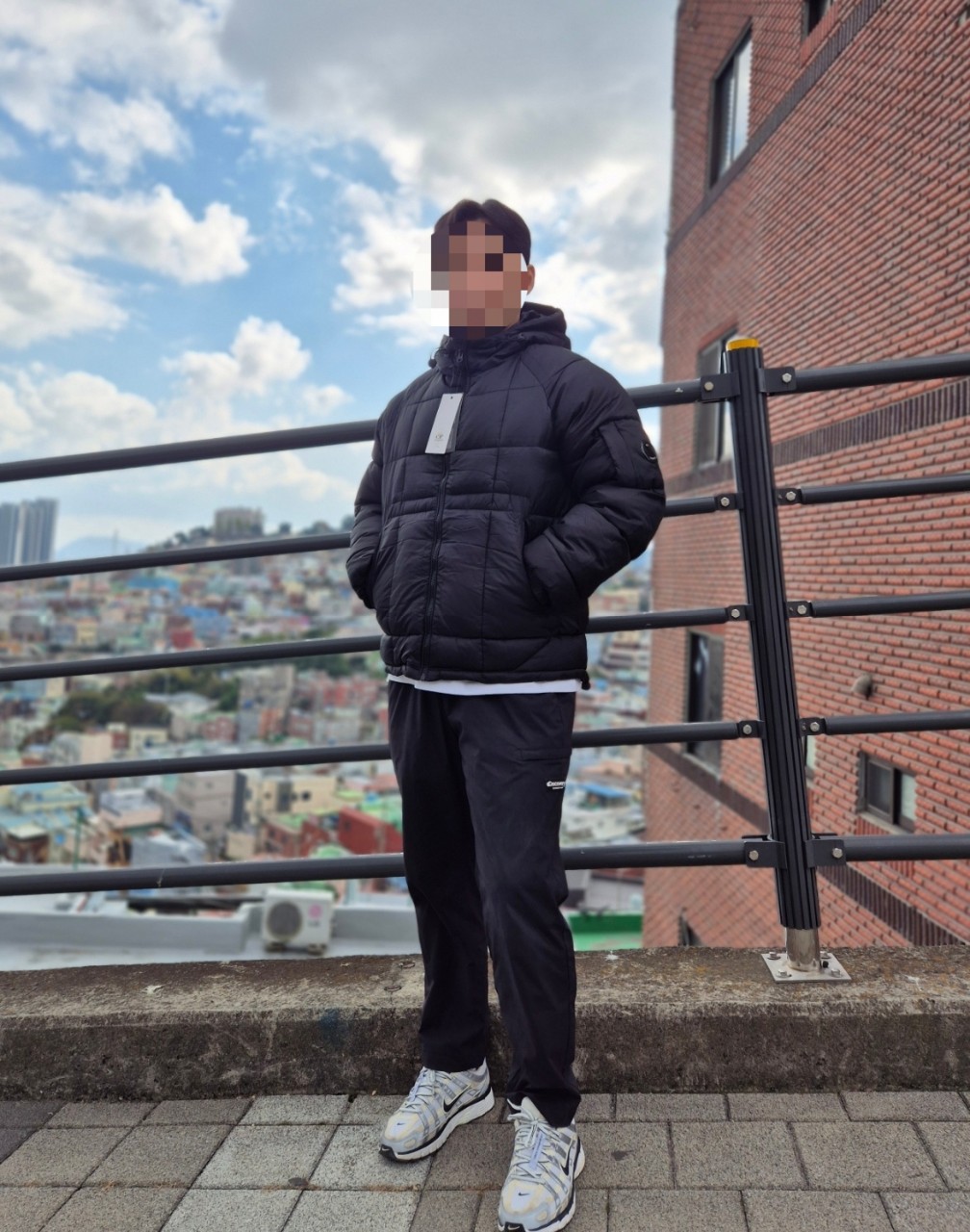 CP컴퍼니 렌즈 블랙 패딩