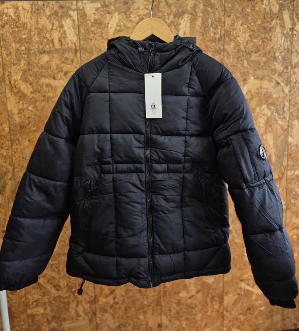 CP컴퍼니 렌즈 블랙 패딩