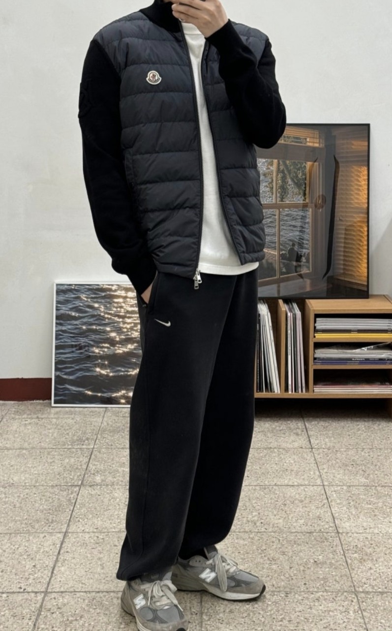 몽클레어 패디드 니트 패딩