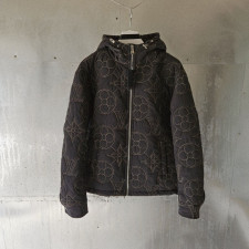 루이비통 모노그램 플라워 퀄팅 후드 자켓