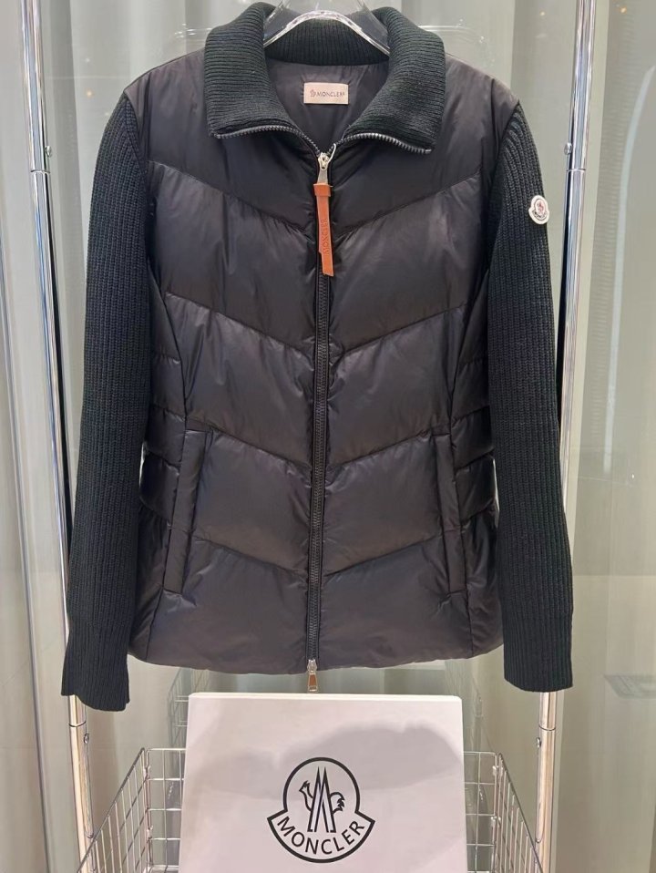 몽클레어 여성 니트 집업 패딩