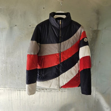 몽클레어 배색 구스 패딩