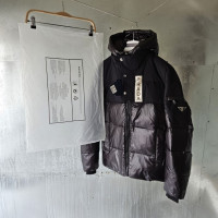 프라다 로고 패딩