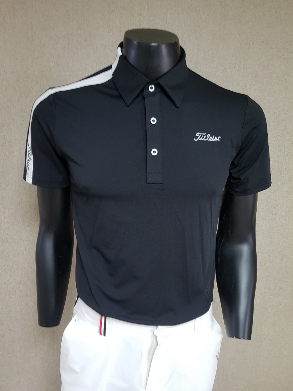 타이틀리스트 어깨 라인 반팔 카라티
