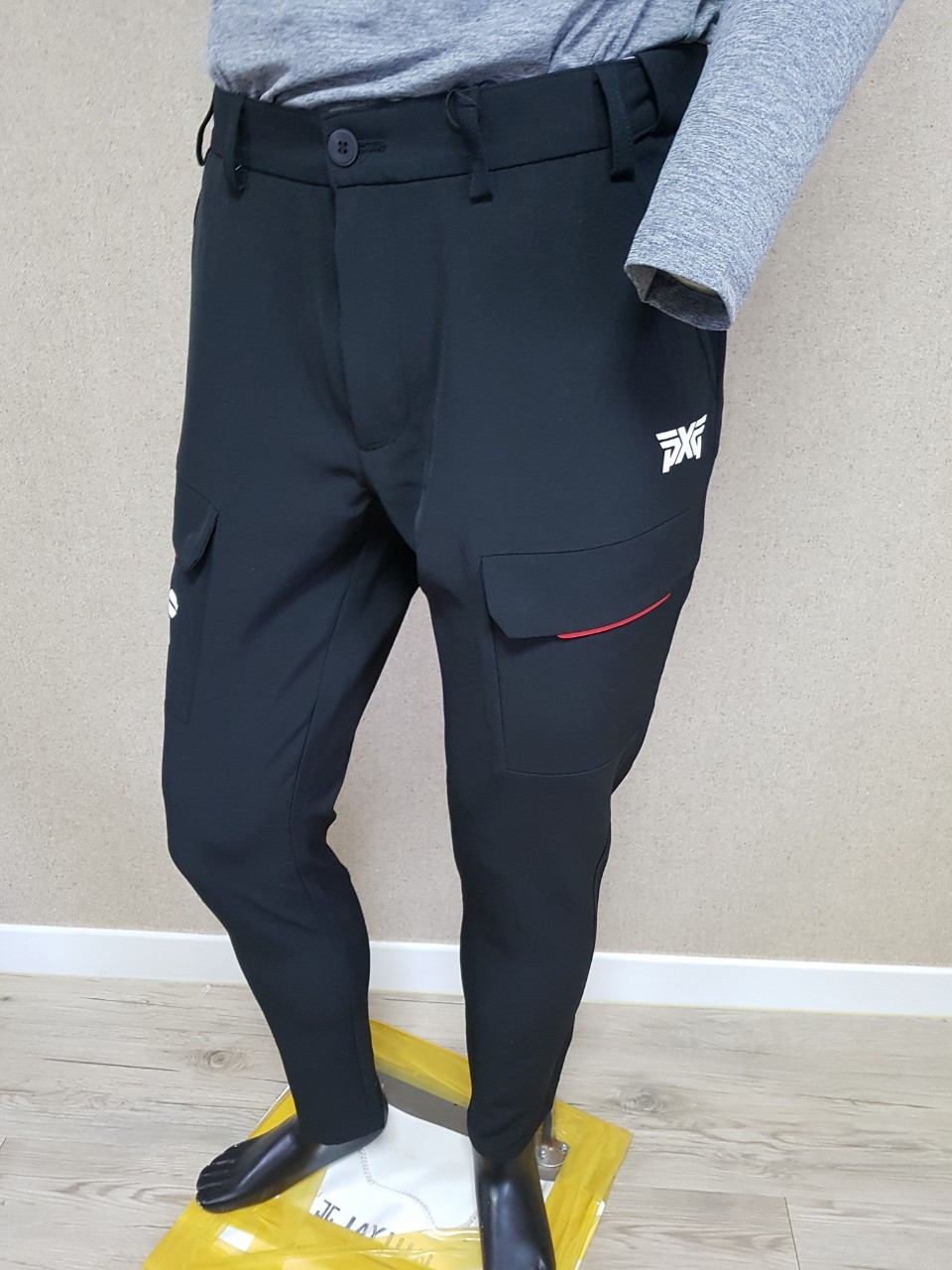 PXG 빅로고 가을 팬츠 (바지)