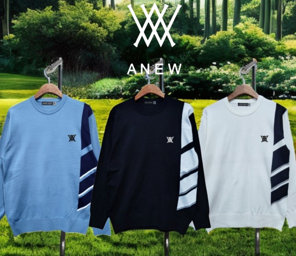 어뉴 사이드 배색 가슴 자수 니트