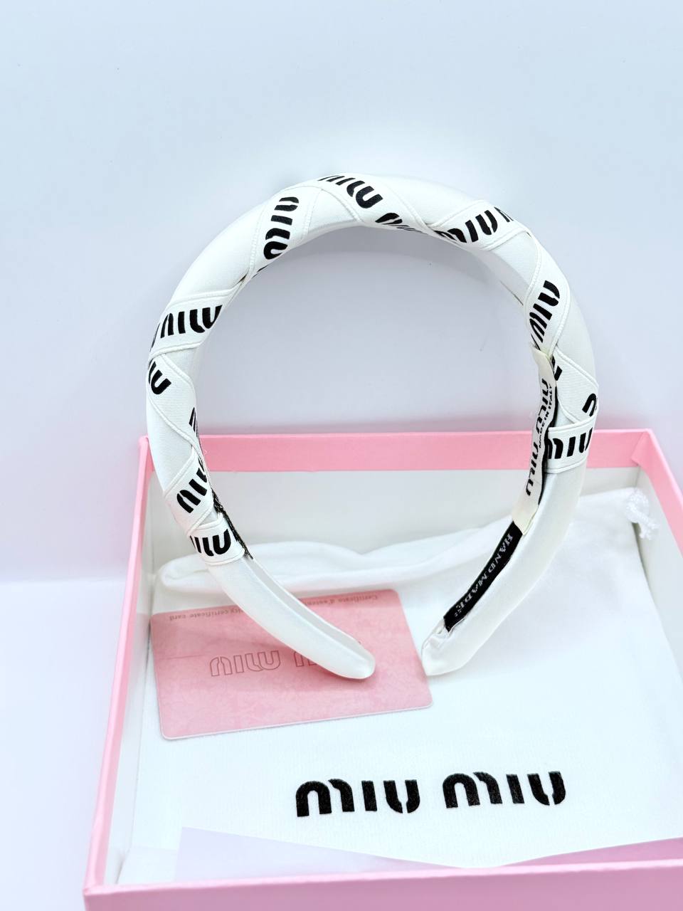 미우미우 MMU01 머리띠 화이트