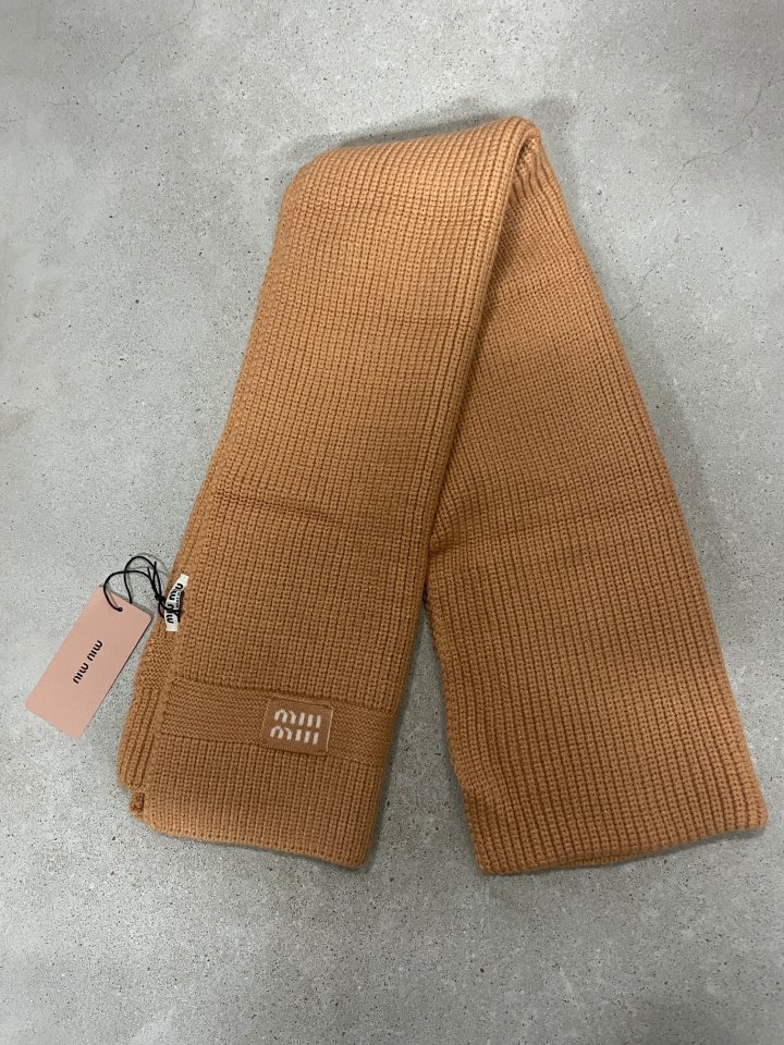 미우미우 브라운 머플러