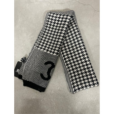 샤넬 체크 머플러