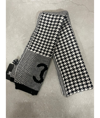 샤넬 체크 머플러