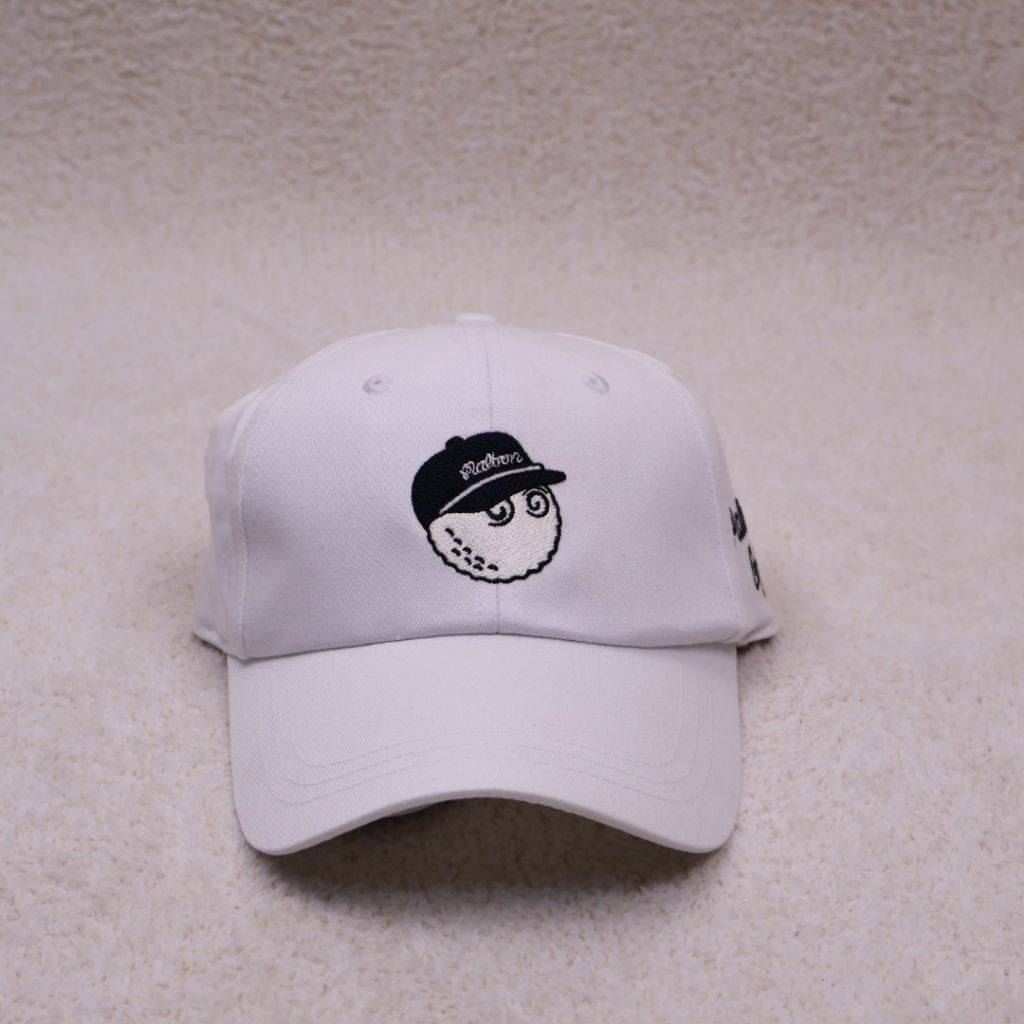 말본 화이트 볼캡 (모자)